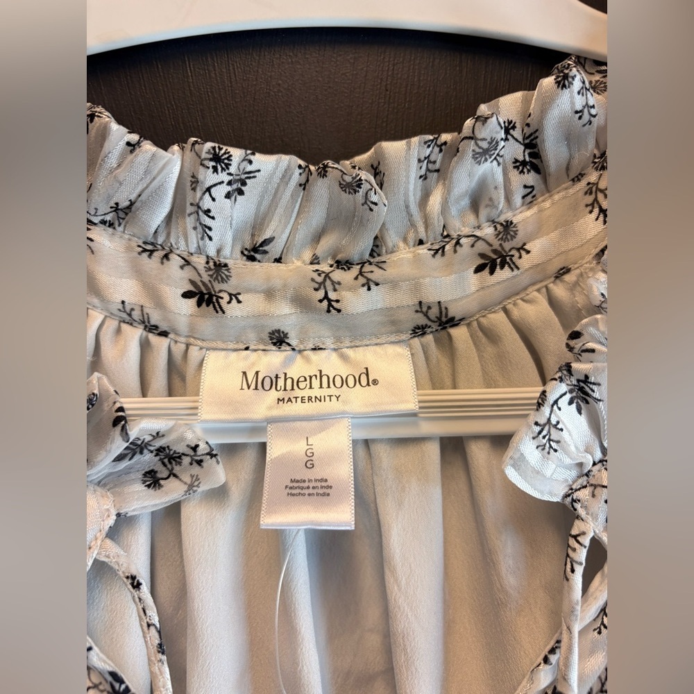 Motherhood Maternity White and Black Floral Long Sleeve Maxi Maternity Dress - Picture 11 of 11